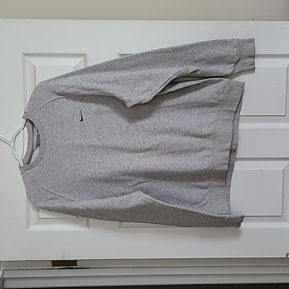 Nike sweatshirt